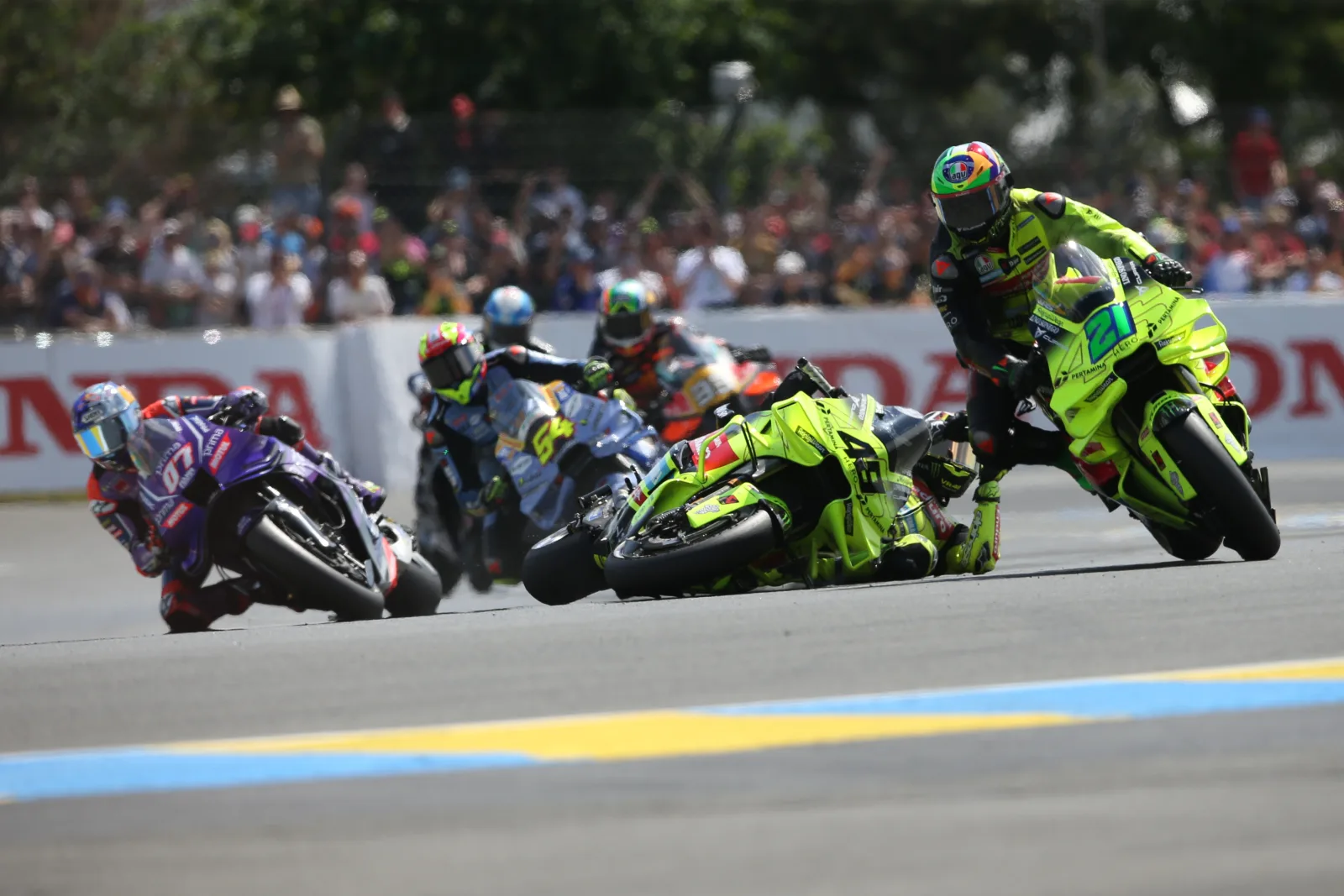 #49 Fabio Di Giannantonio, ITA, Pertamina Enduro VR46 Racing Team crashes in front of team-mate #21 Gianfranco Morbidelli, ITA, Pertamina Enduro VR46 Racing Team during the Tissot Sprint at the during the Michelin Grand Prix de France at Bugatti circuit, Le Mans, France