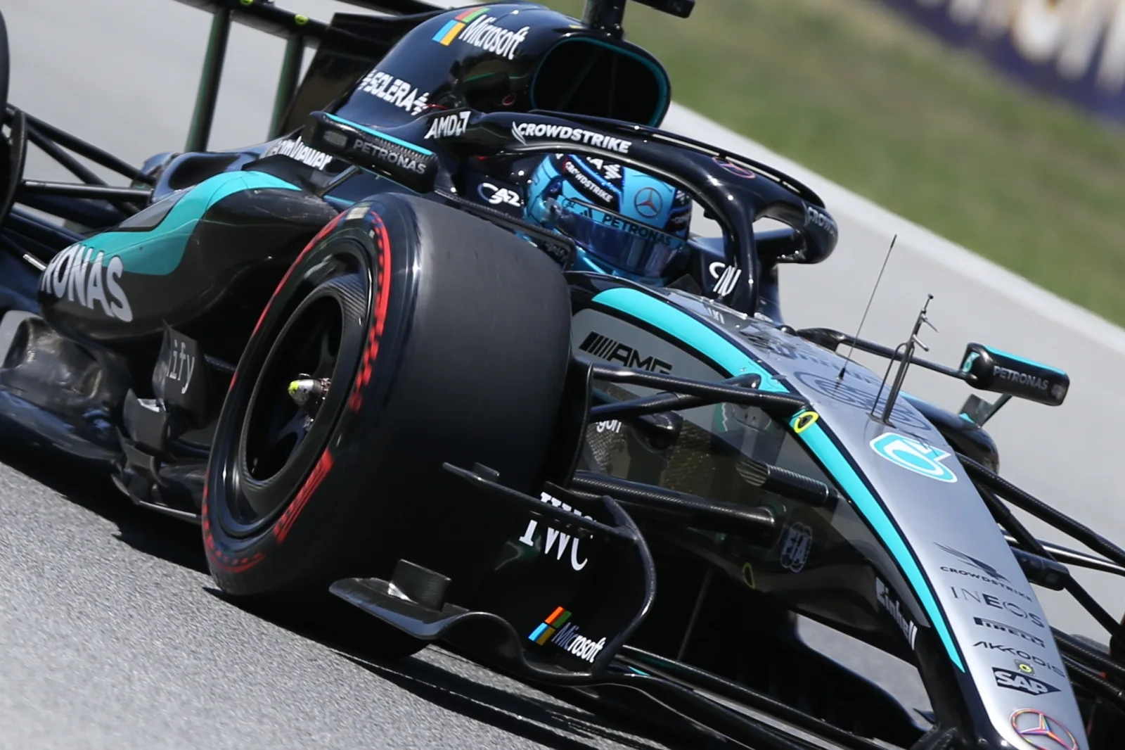 Russell pips Verstappen to Austrian Grand Prix Victory