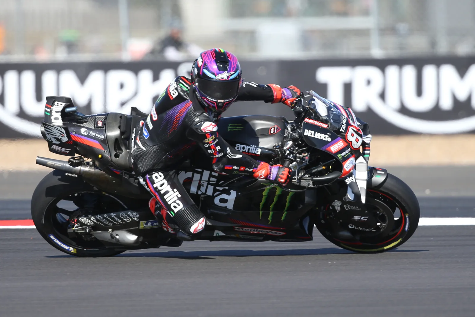 Martin makes his point as Aprilia rule Sprint Saturday at Silverstone